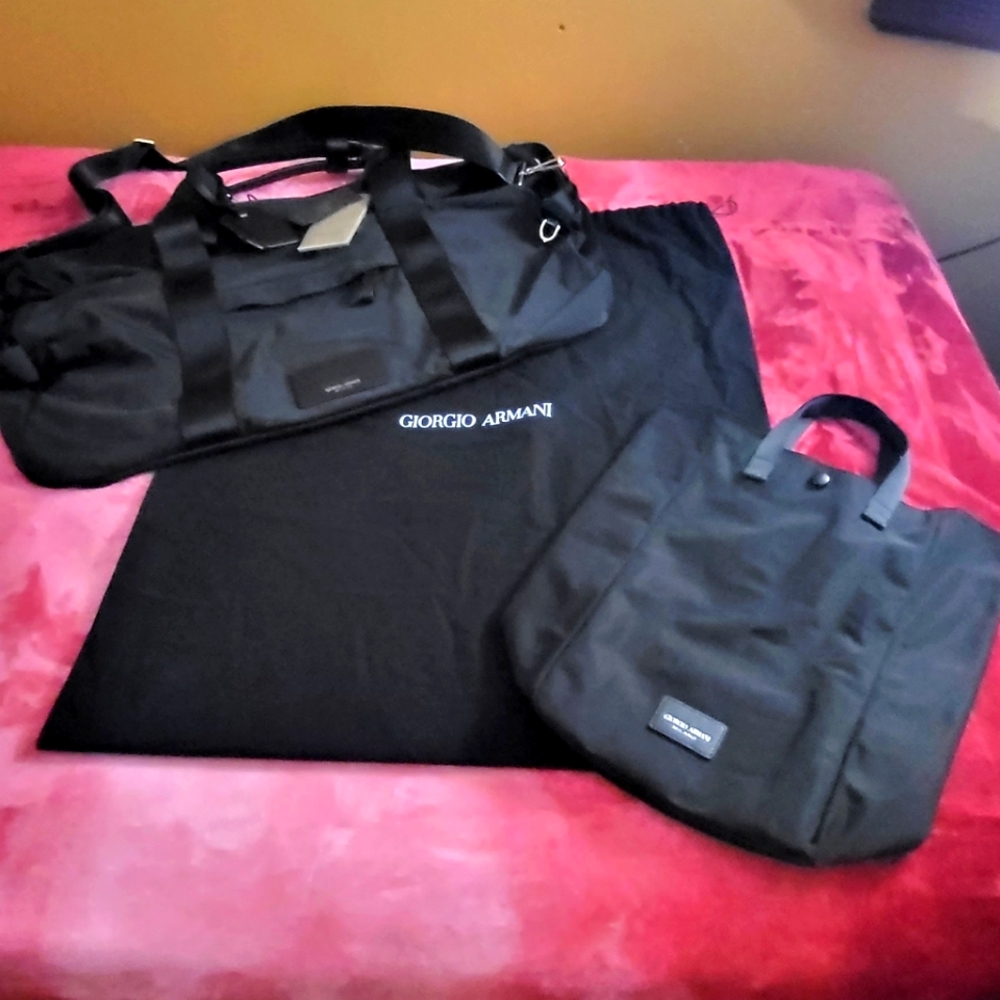 Giorgio Armani Black Logo-Patch Zipped Duffel, Tags Still On, Brand new, Unisex,